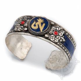 Bracelet argenté incrusté de pierres couleurs lapis - OM