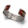 Bracelet argenté incrusté de pierres rouges - Dorjé