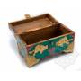 Superbe coffre en bois incrusté de pierres pour le stockage de reliques ou objets rituels