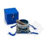 Idée cadeau incluant un bol de méditation bleu avec coussin coordonné et stick !