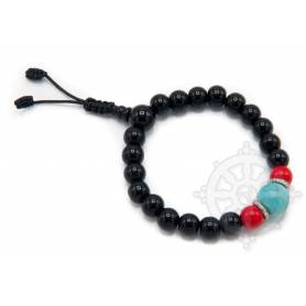 Malas pour poignet composé de 18 perles onyx(8mm), 2 corail(8mm) 1 turquoise(10mm)