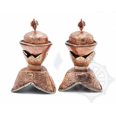 Magnifique paire de Kapala avec support (paire)