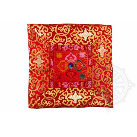 Funda de cojín de pie de seda roja brocada - doble dorje (42,5 x 42,5 cm) 